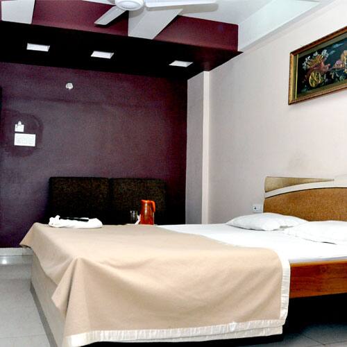 The Palace Hotel, Chandrapur 4